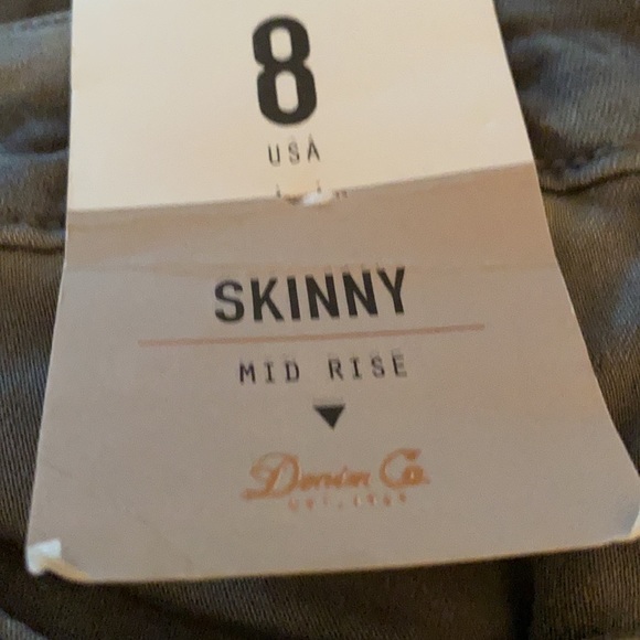 Gray Demin Jeans - Picture 5 of 7